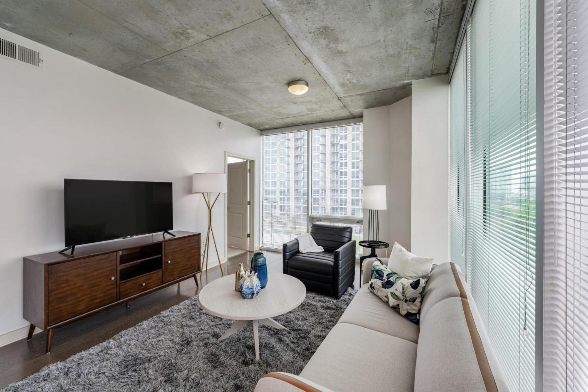 Apartamento Skyhouse With Views In Uptown *