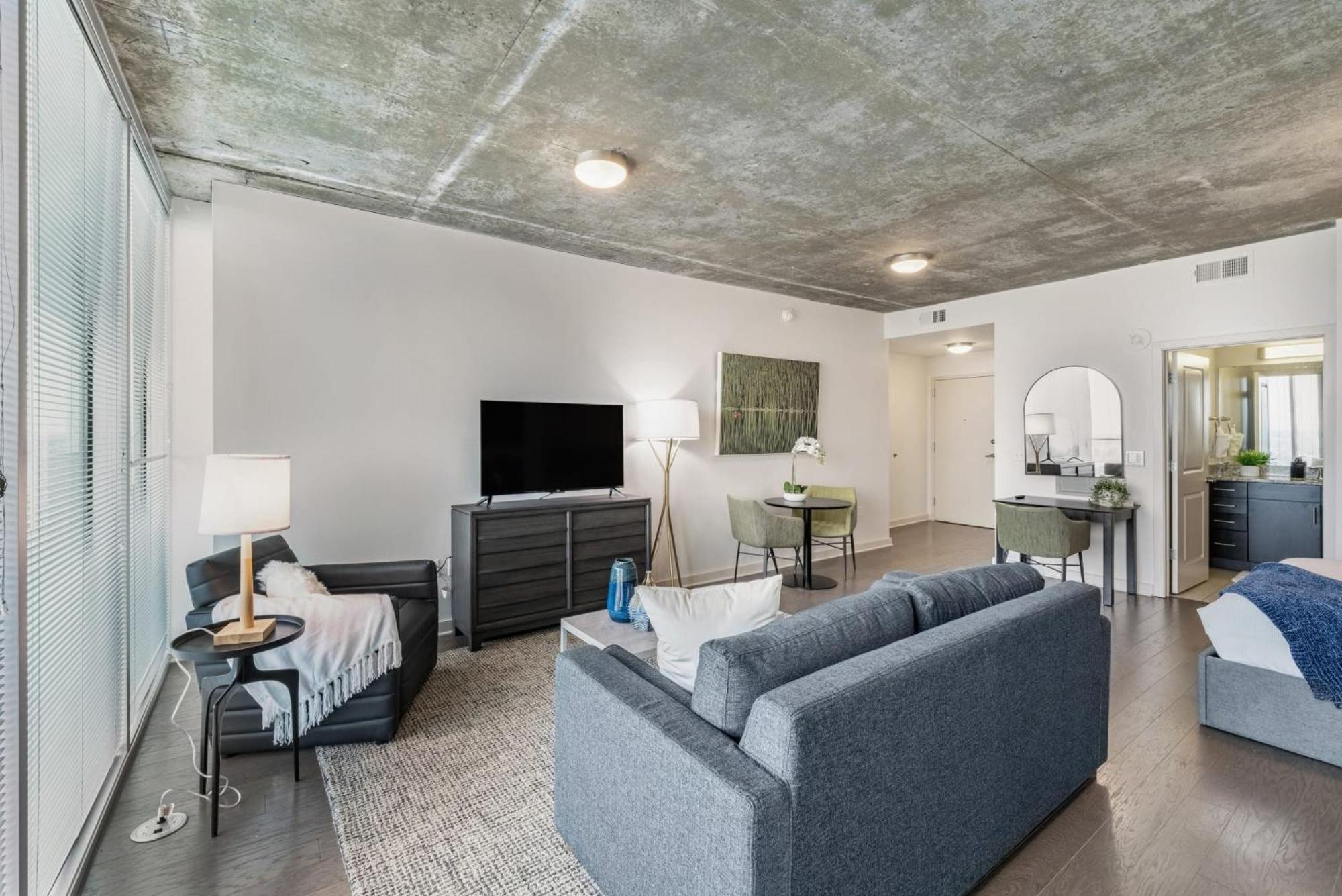 Apartamento Skyhouse With Views In Uptown