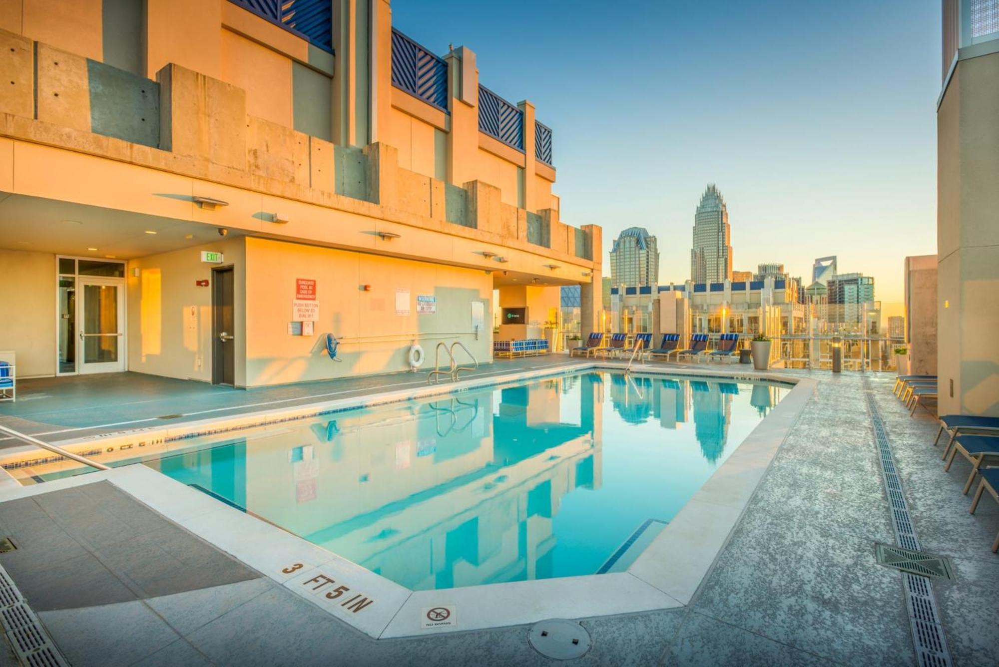 Apartamento Skyhouse With Views In Uptown *