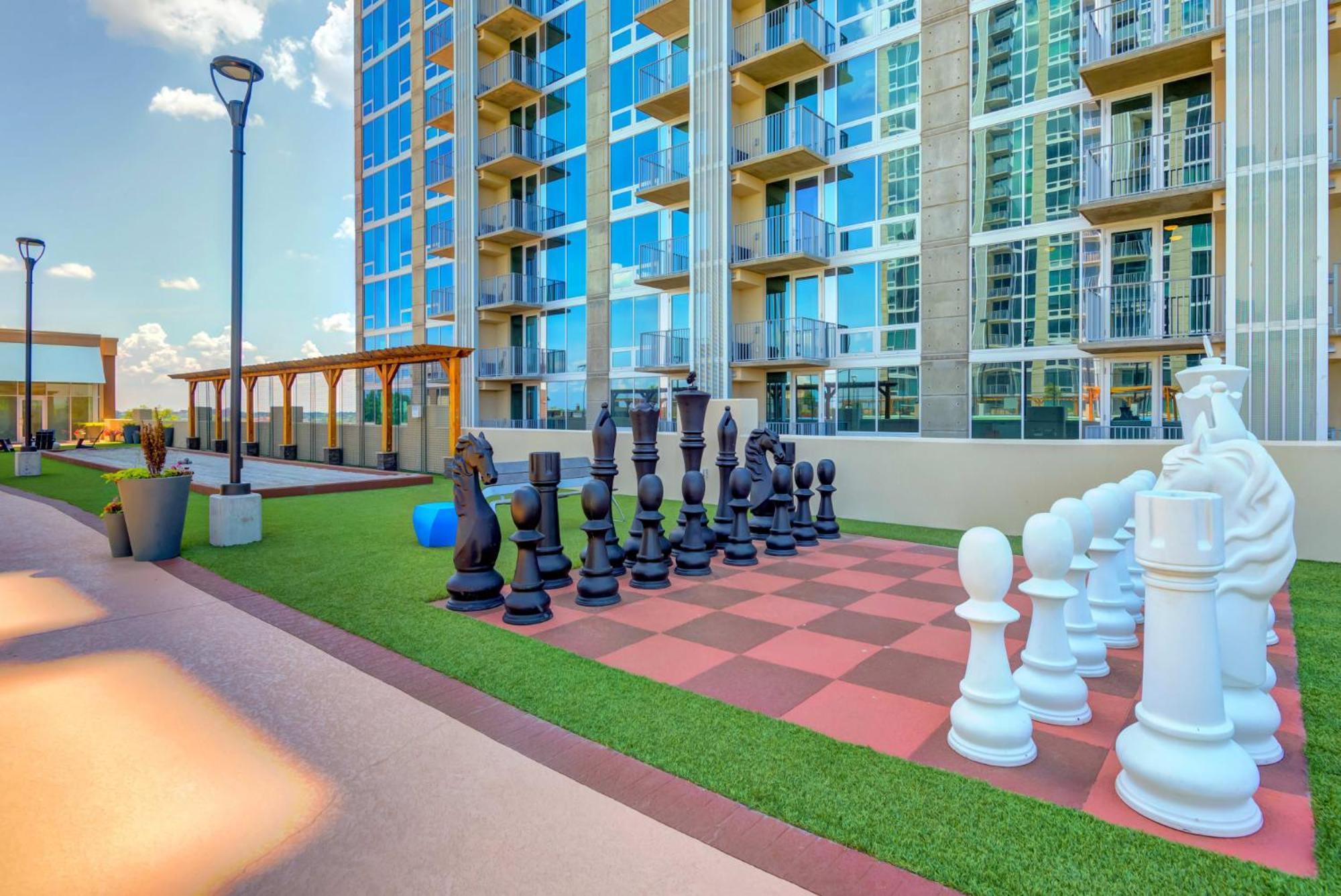 Skyhouse With Views In Uptown Apartamento *